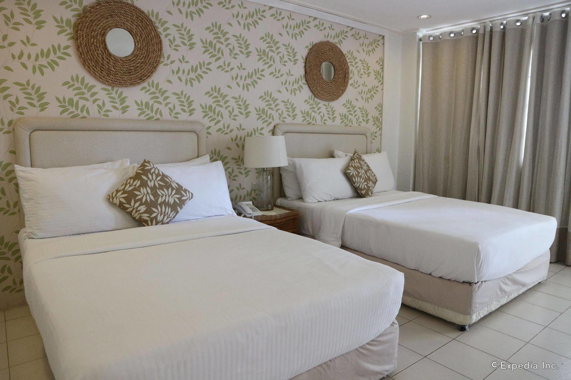 Sta. Monica Beach Club Dumaguete City Extérieur photo